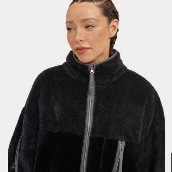 UGG Marlene Sherpa Jacket Size Large - Picture 4 of 9